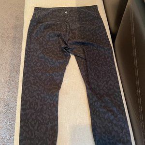 Lululemon Wunder Under 25” Black Cheetah Print